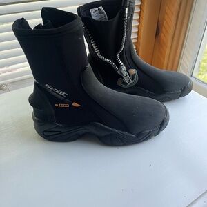 Seac SCUBA / water shoes